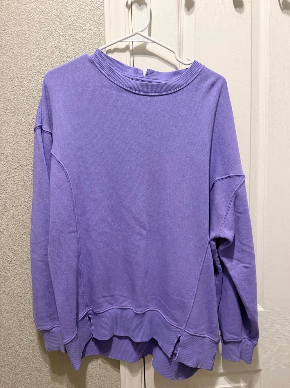 Aerie Lavender oversized distressed Crewneck Women's- Lightweight Pullover